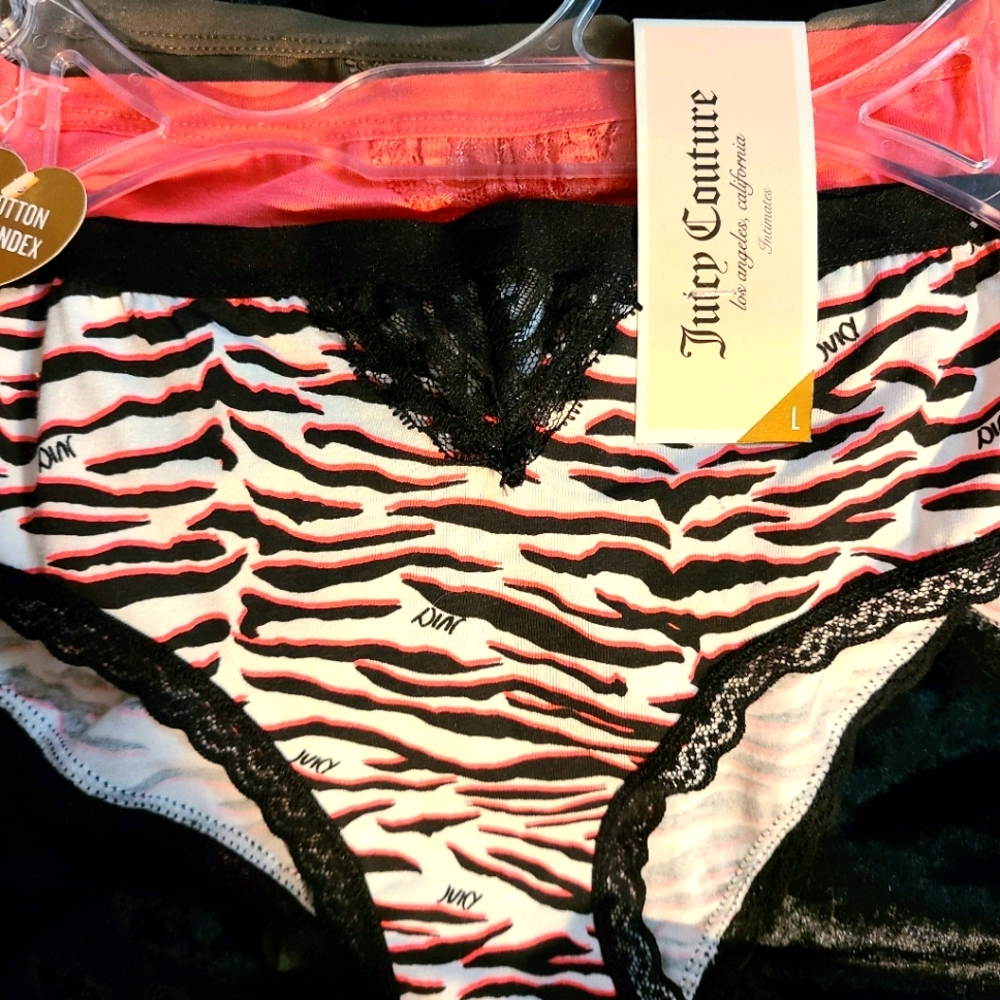 Nwt 3 pack juicy couture cheeky hipster panties